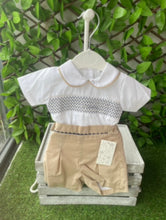 Load image into Gallery viewer, Baby Boys Smocked Short Set - Camel