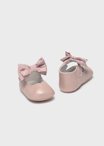 Mayoral Girls Bow Soft Sole Pram Shoes - Pink