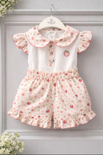 Load image into Gallery viewer, Deolinda Strawberry Short Set