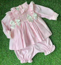 Load image into Gallery viewer, Pretty Originals Girls Smocked Double Bow Bloomer Set - Pink &amp; Cream