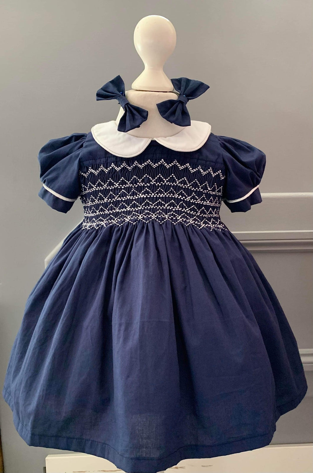 Bubba Booties Girls Smocked Dress - Navy & White