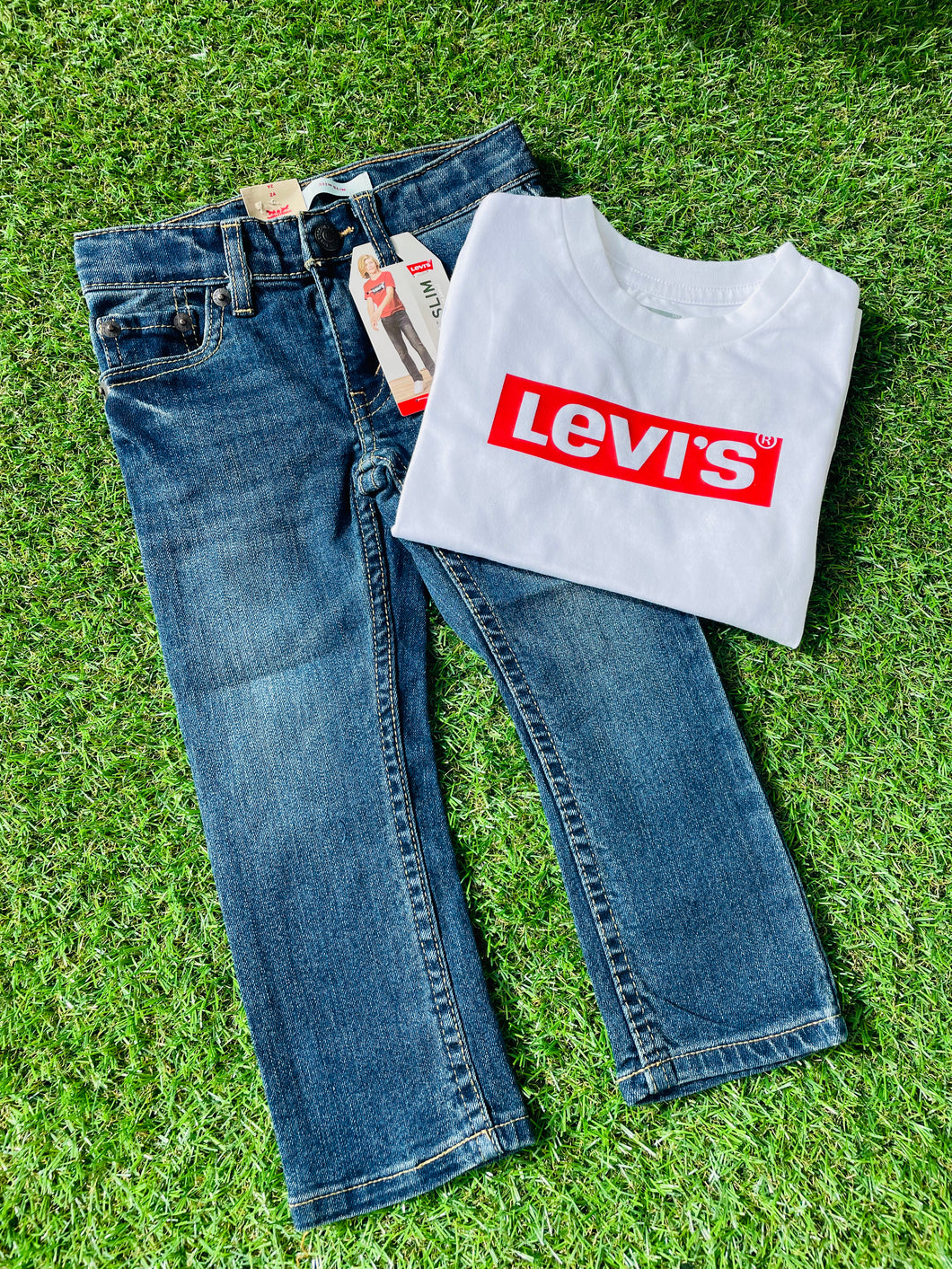 Boys Levi’s Short Sleeve Graphic Tee Shirt - White