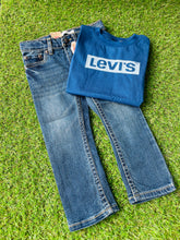 Load image into Gallery viewer, Boys Levi’s Short  Sleeve Graphic Tee Shirt - Estate Blue