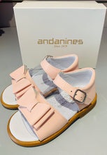 Load image into Gallery viewer, Andanines girls pink sandals No Refunds or Exchange