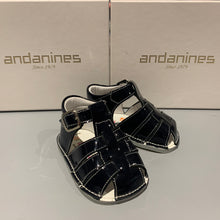 Load image into Gallery viewer, Andanines Baby Boys Camel Sandals