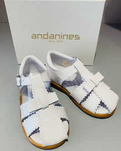 Andanines Girls White Sandals