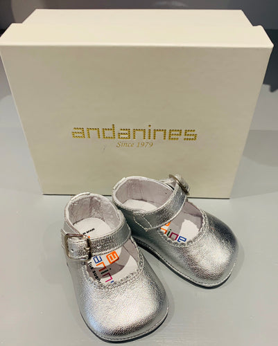 Andanines Girls Silver Pram Shoes