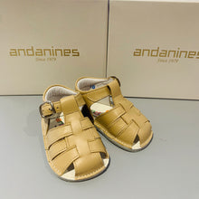 Load image into Gallery viewer, Andanines Baby Boys Camel Sandals