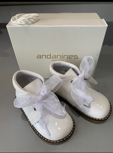 Andantes White Glitter Boots