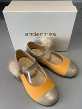 Load image into Gallery viewer, Andanines Mustard Mary Janes