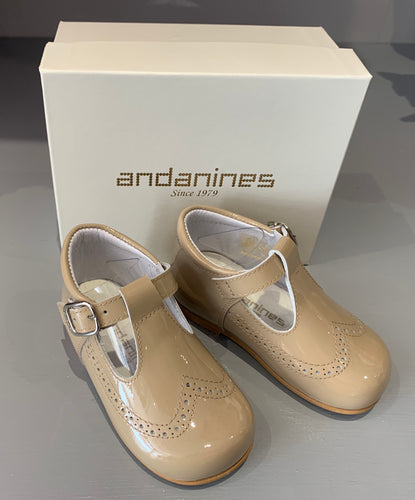Andanines Camel Boys High Back Shoes